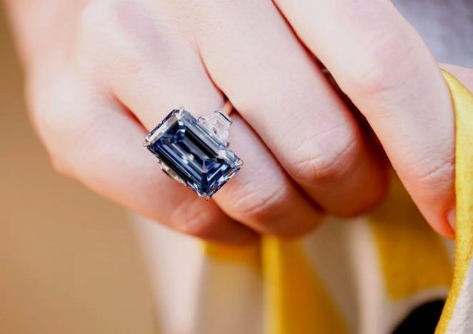 The Oppenheimer Blue Diamond has become the world's most expensive piece of jewelry.