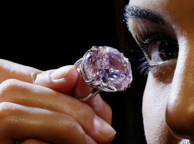 Pink Star Diamond — самый дорогой драгоценный камень в мире