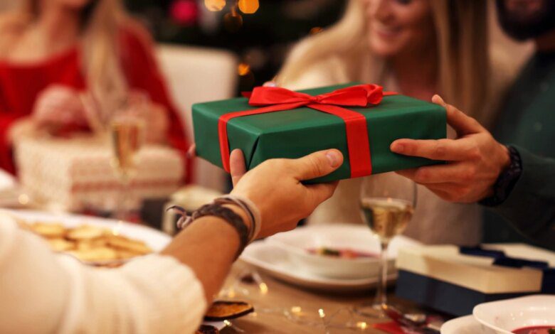 Gift ideas based on your zodiac sign. What to give to your loved ones for the holidays