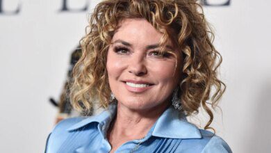 At 57, Shania Twain posed nude and talked about menopause