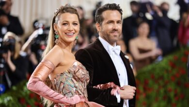 Blake Lively gave birth. The actress and Ryan Reynolds became parents for the fourth time