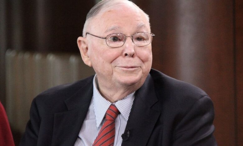 Controversial billionaire Charlie Munger, one of the richest people in the world, has died
