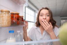 Foods that become toxic if stored in the refrigerator